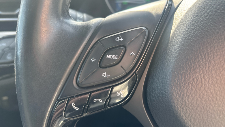 Toyota C-HR 1.8 Hybrid Dynamic 5dr CVT Hybrid Hatchback